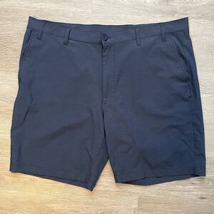 PGA Tour Golf Shorts in Navy Size 40